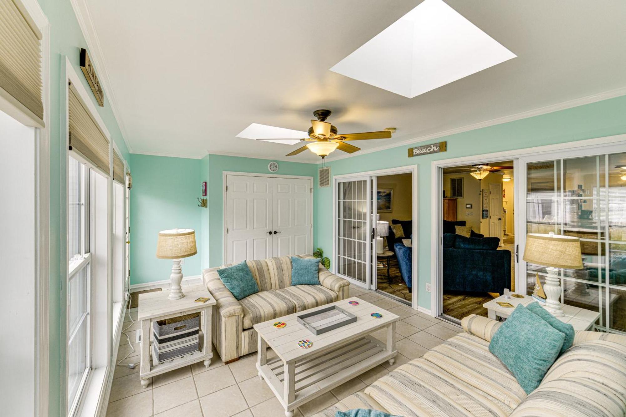 Luxe Updated Resort Escape Less Than 2 Mi To Rehoboth Beach Eksteriør billede